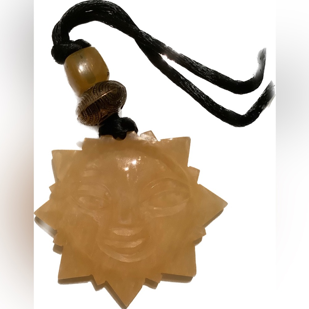 NEW Semiprecious stone Sun necklace